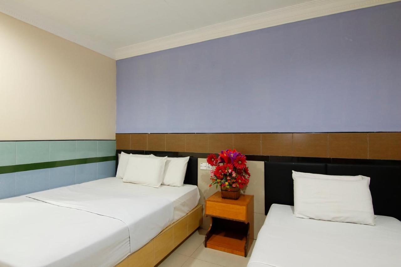 Cosy Inn Мири Екстериор снимка